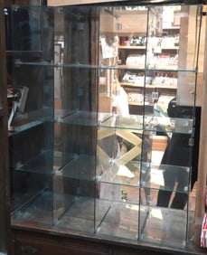 Glass display unit
