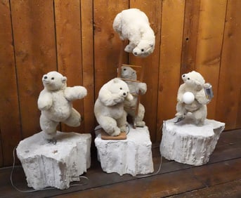 5 automated Polar Bears