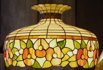 Leaded stain glass shade