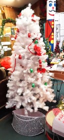 White Christmas tree
