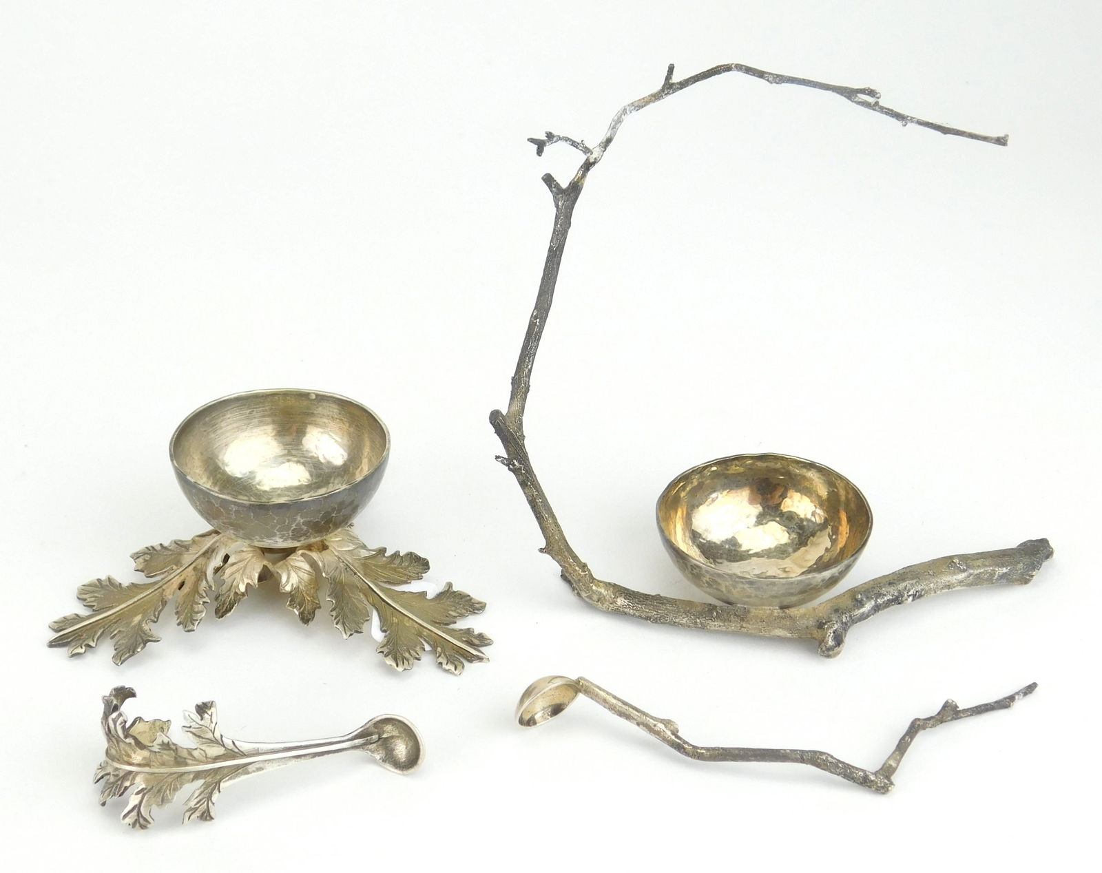 Pair of Australian sterling silver salt cellars (1 of 12)