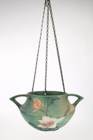 Roseville pottery Magnolia hanging jardinière