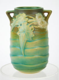 Roseville pottery Luffa vase