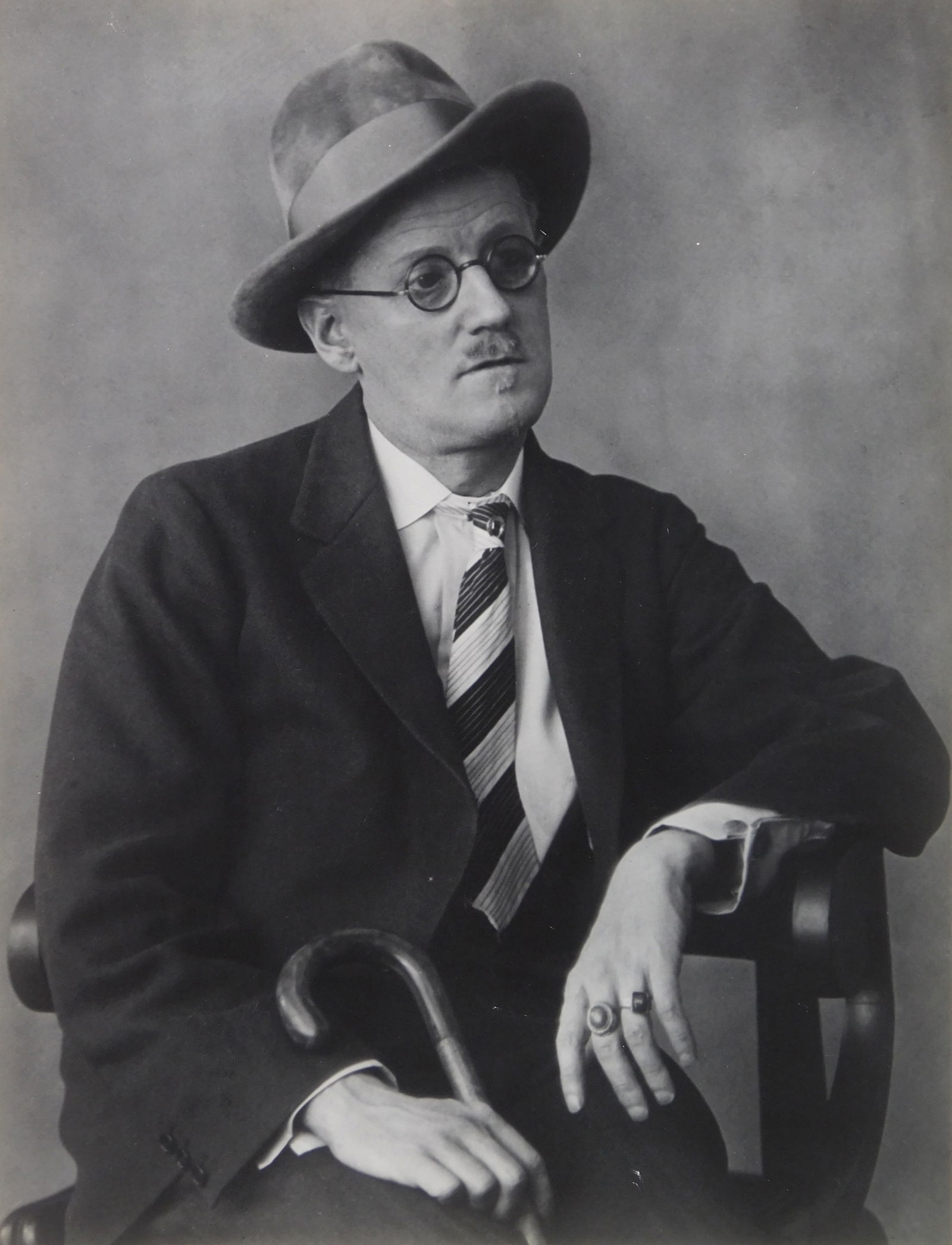 Berenice Abbott (American, 1898-1991) photograph: James Joyce silver gelatin photograph, signed in pencil on the mount. 13 1/2 x 10 1/2" Provenance: Private collection- Cleveland, OH *** PLEASE READ: IMPORTANT NOTE About S&H ***<