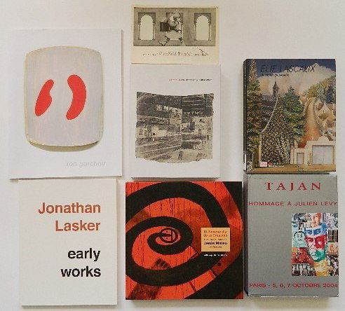 7 Books on Contemporary Art: 7 Books on Contemporary Art- 1.The Return of Maxfield Parrish 1870-1966. Boston, MA: Vose Galleries of Boston Inc., 1967. 2.Tajan: Hommage A Julien Levy. Paris: Tajan, 2004. 3.Leonard, Zoe. James Cast