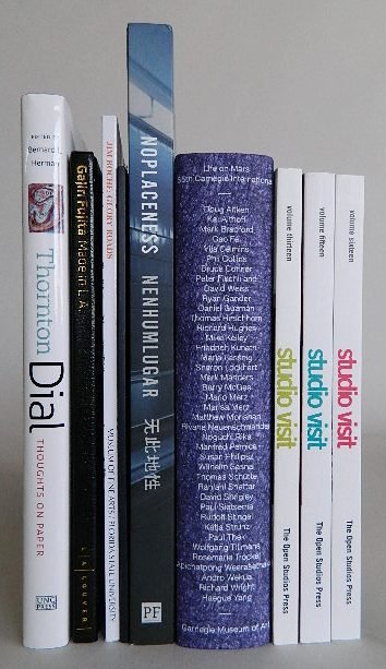 9 Books on Contemporary Art: 9 Books on Contemporary Art- 1. 2. & 3.Zevitas, Steven. Studio Visit. 3 vols: Thirteen, Fifteen & Sixteen. Boston, MA: Open Studio Press, 2011. 4.Fogle, Douglas. Life on Mars 55th Carnegie Internation