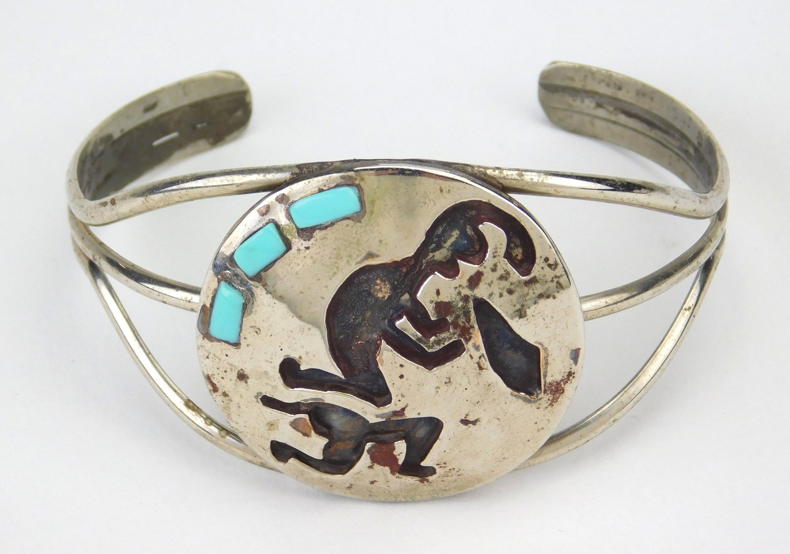 4 Native American cuff bracelets - 2