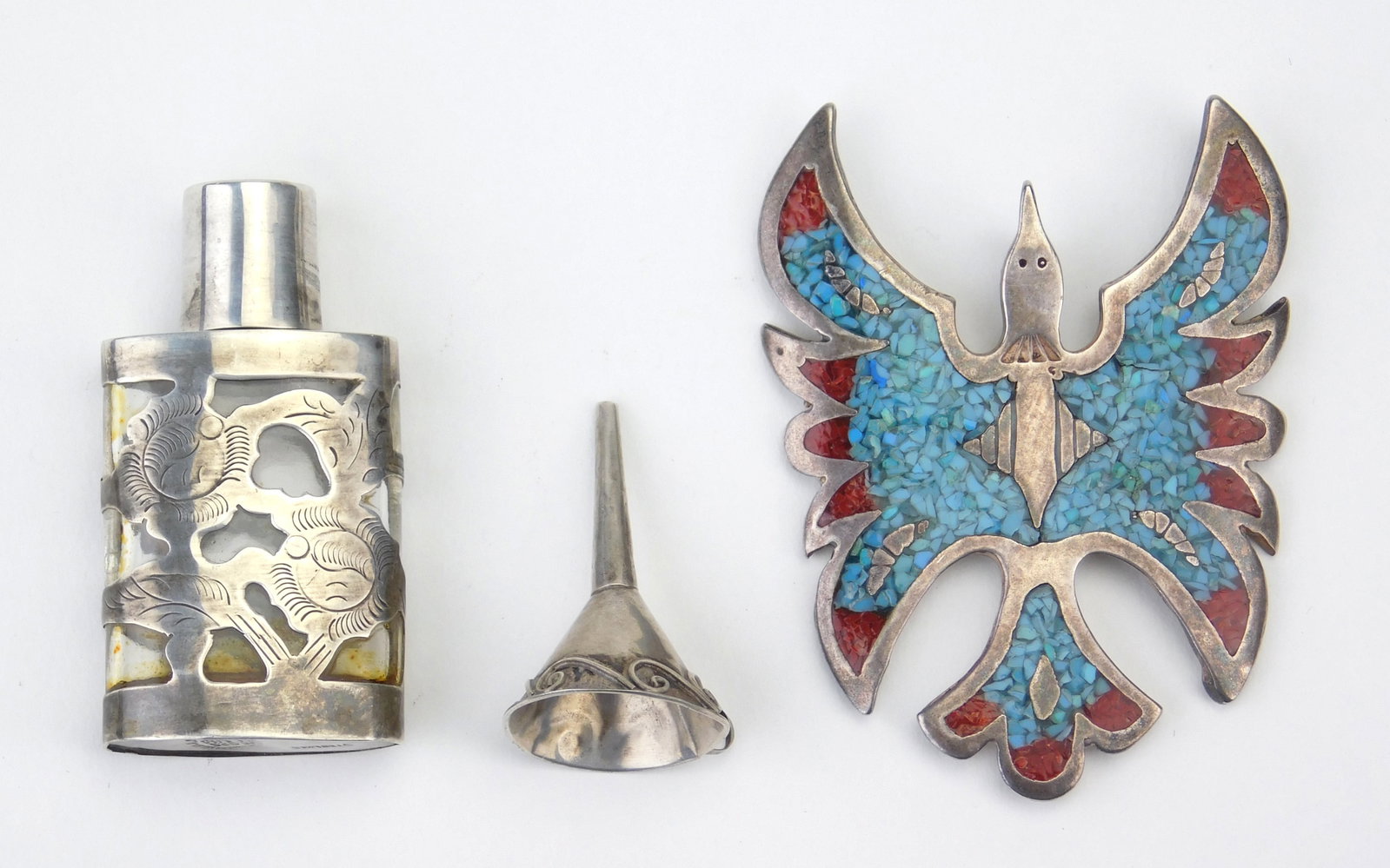 Native American sterling silver pendant (1 of 7)