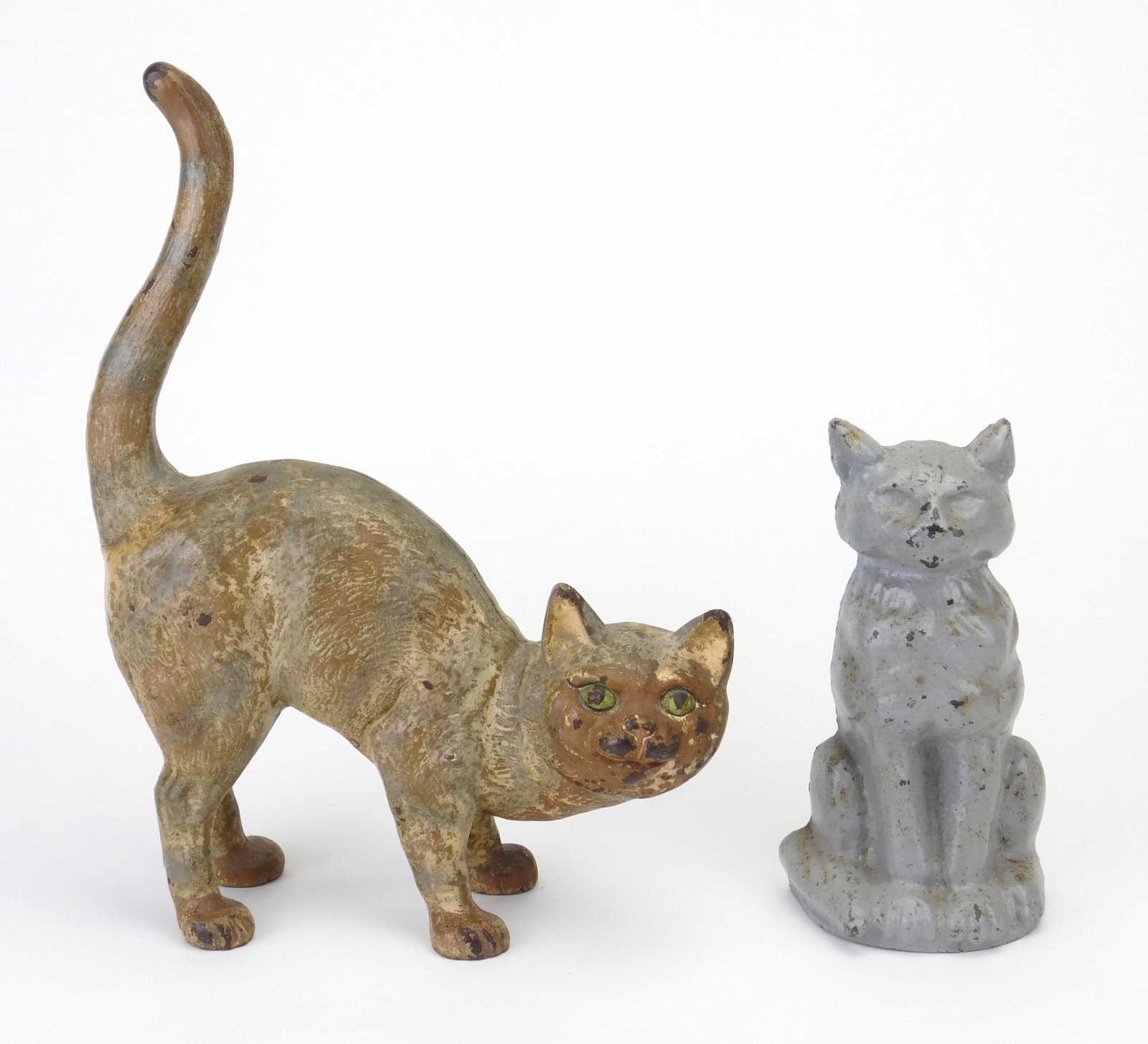 2 Cast Iron doorstops- Cats (1 of 5)