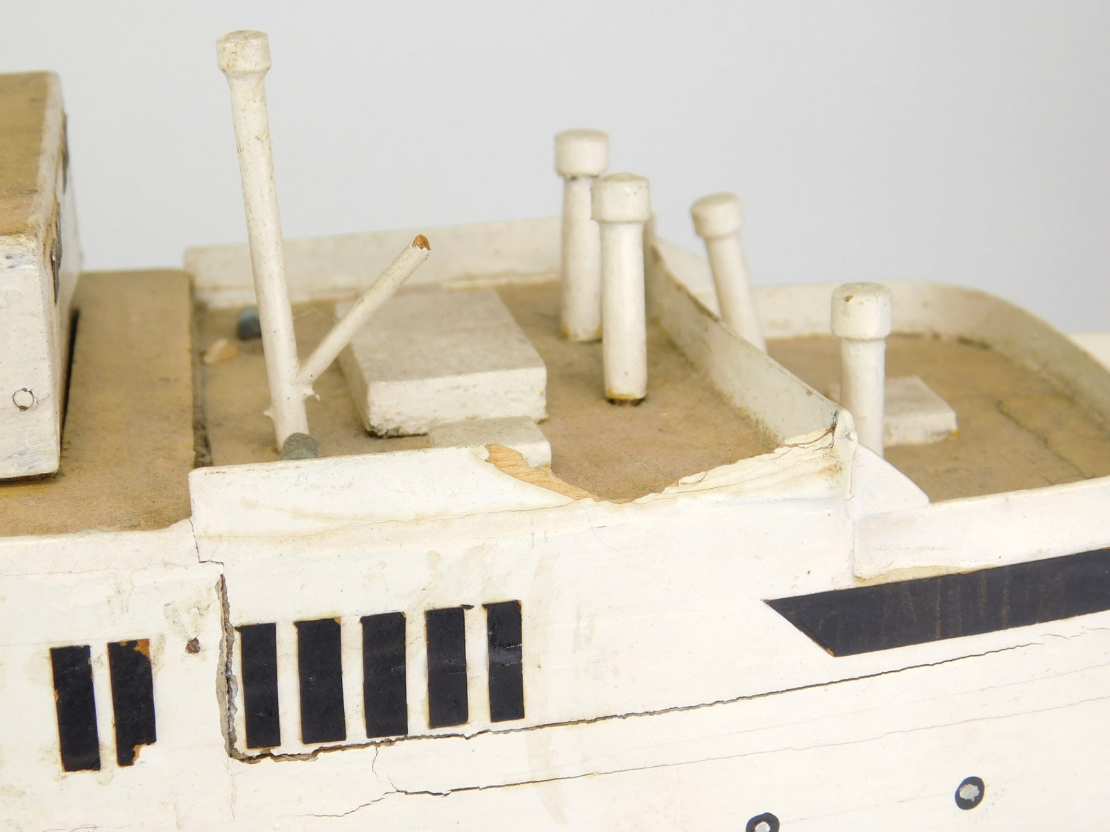 Wood model ship - 8