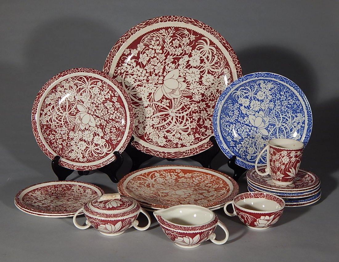 17 Vernon Kilns dinnerware assorted pieces: 17 Vernon Kilns dinnerware assorted pieces, in ''Hawaiian Flowers'' pattern, designed by Don Blanding- large circular serving dish; creamer & sugar; teacup; coffee cup; 4 saucers; 4 smaller plates; 4 