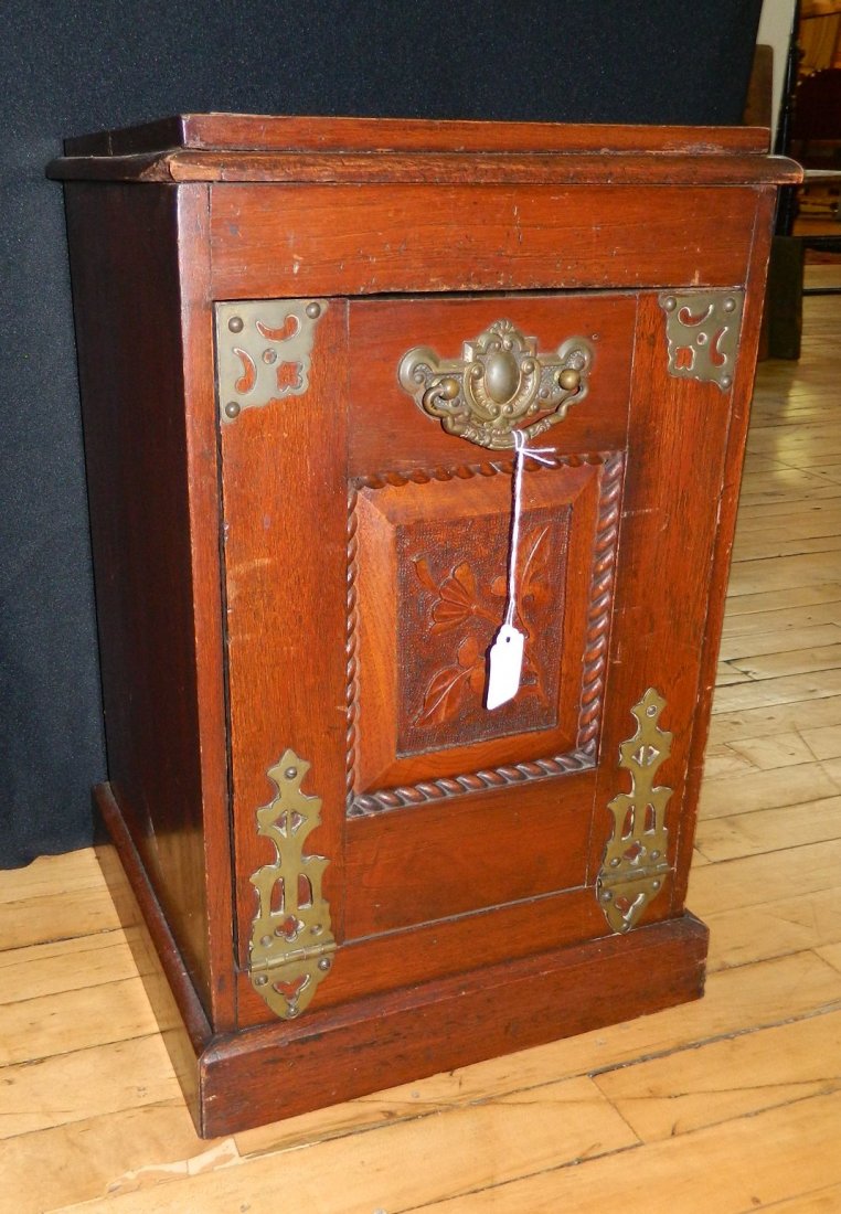 19/20th c. English mahogany coal scuttle (1 of 2)