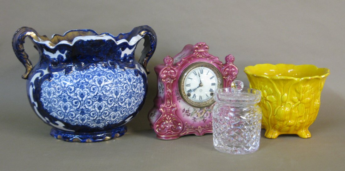 4 assorted decorative items (1 of 6)