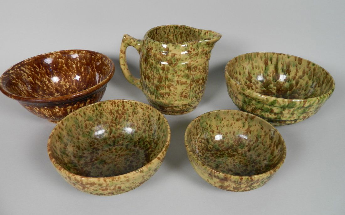 Spongeware pottery (1 of 6)