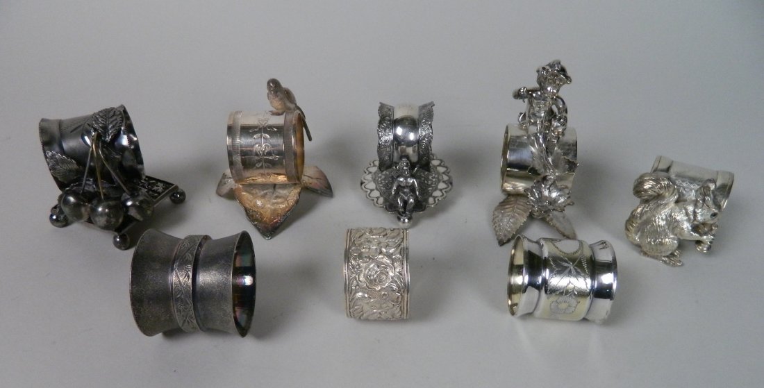 8 Silver Plate Victorian Napkin Rings (1 of 9)