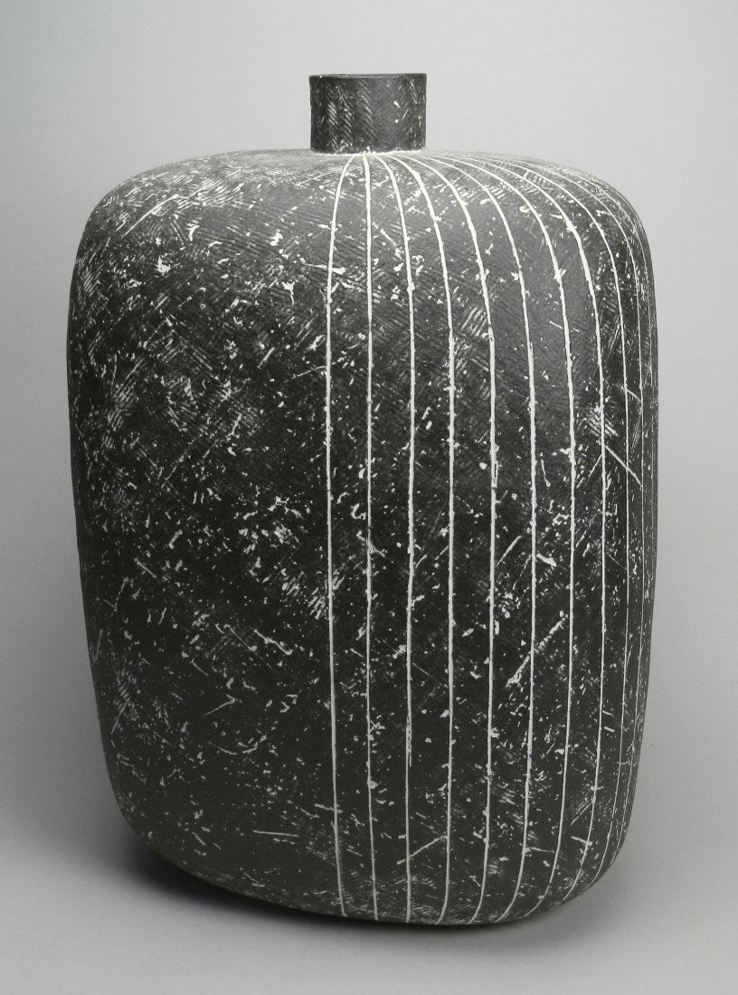 Claude Conover ceramic vessel (1 of 6)