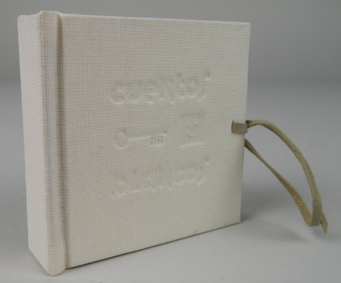 Marino- Cuentos Blancos: Marino, Leo, and Adela de Bara, ''Cuentos Blancos'', Coleccion Pequenas Hazanas Bibliograficas IV, Ediciones de la Fundacion Joan Tabique, Barcelona, 1996, miniature book containing 16 embossed images