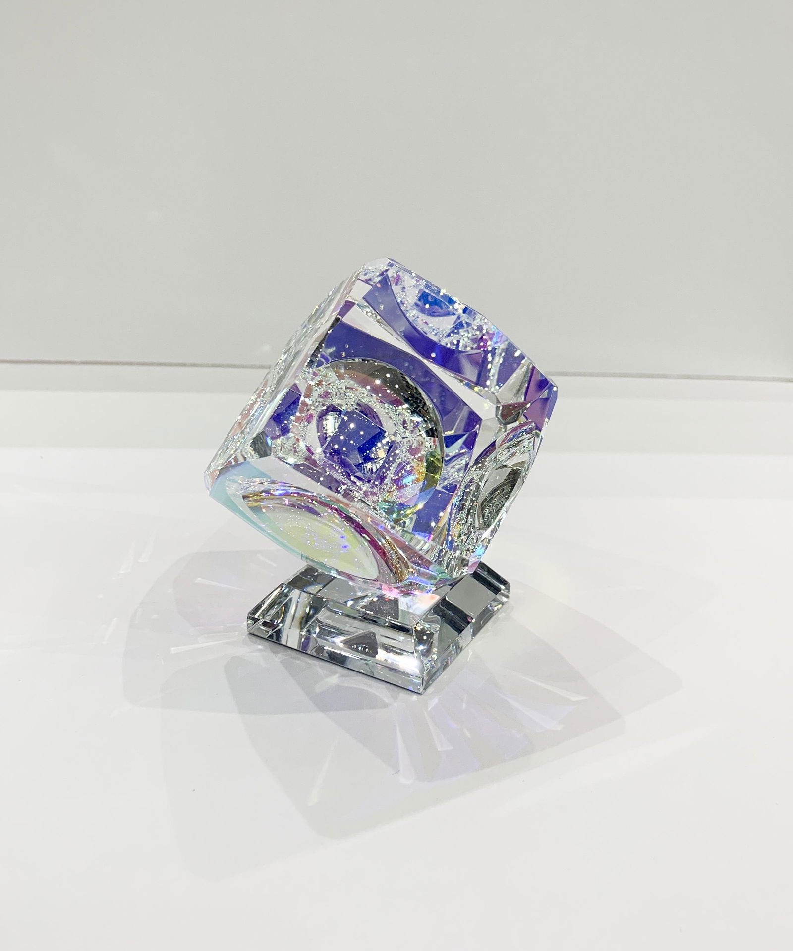 Harold Lustig - 'Single V Bevel Cube' - Glass Crystal Cube Sculpture (1 of 8)
