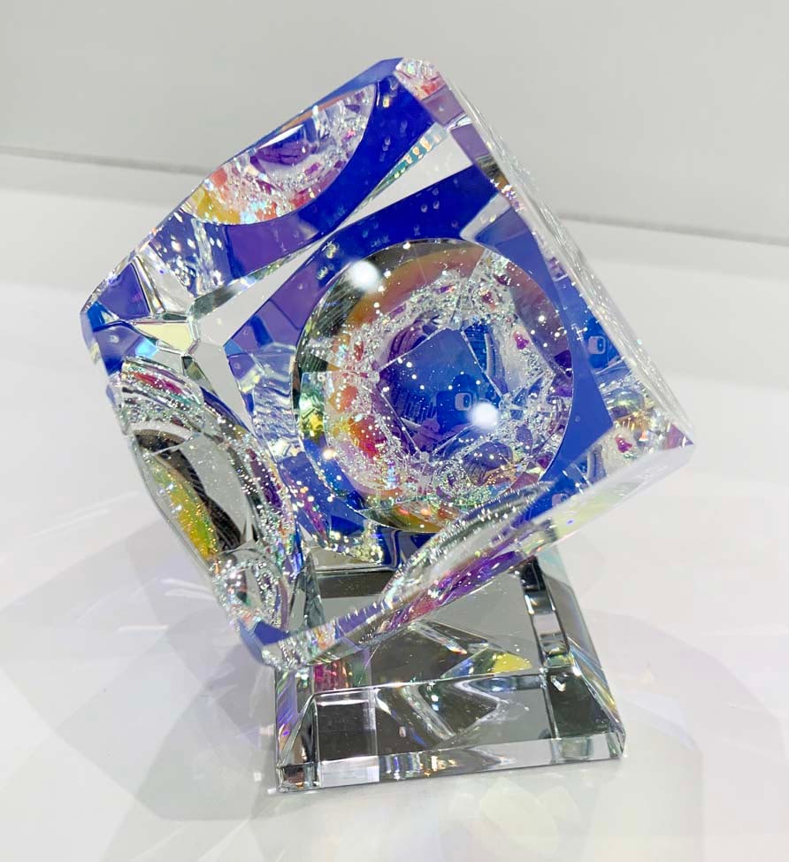 Harold Lustig 'Single V Bevel Cube' Crystal Cube Sculpture - 3.5x3.5x3.5 (1 of 6)