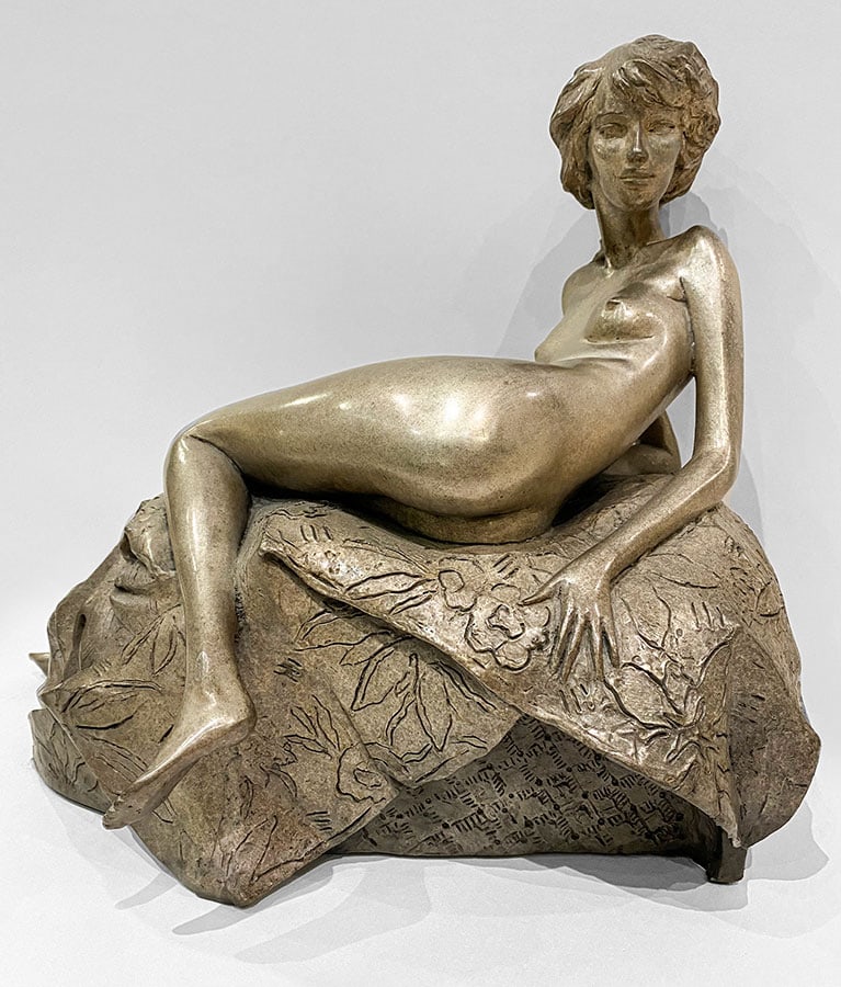 Frank Gallo 18x14x12 RARE Signed Bronze Sculpture: Artist: Frank Gallo (b.1933-) American Title: Awakening Beauty Medium: Bronze Size: 18 h x 14 w x 12 d Weight: 30 lbs Edition: Artist Proof 135/300 Signature: Stamped on back of sculpture base Certif