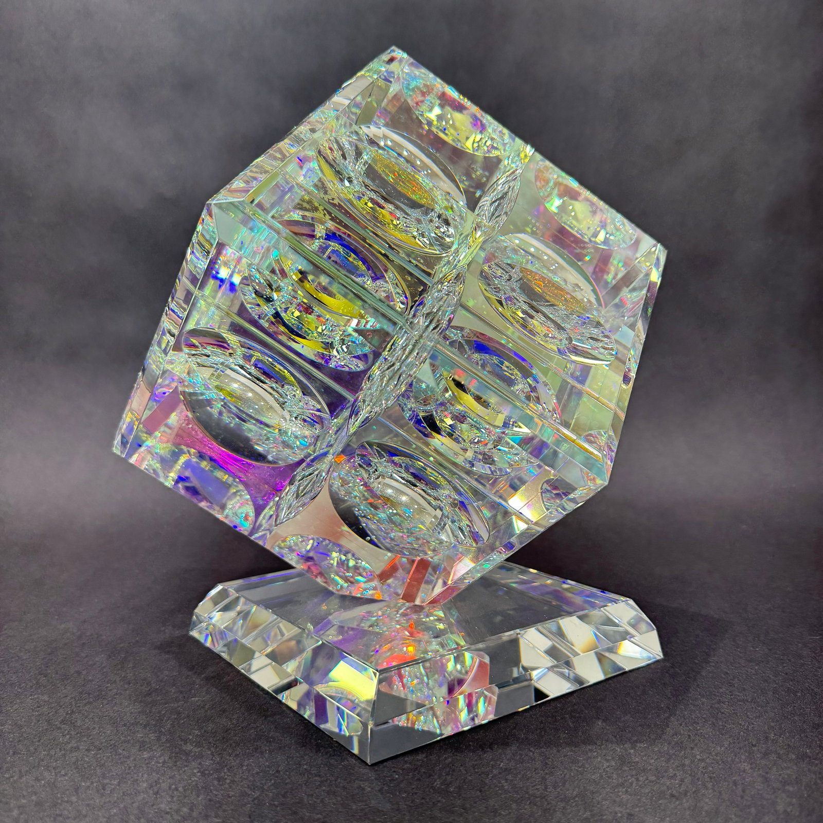 Harold Lustig 10" H x 8.5" W Eight Sectioned Dichroic Crystal Cube (1 of 11)