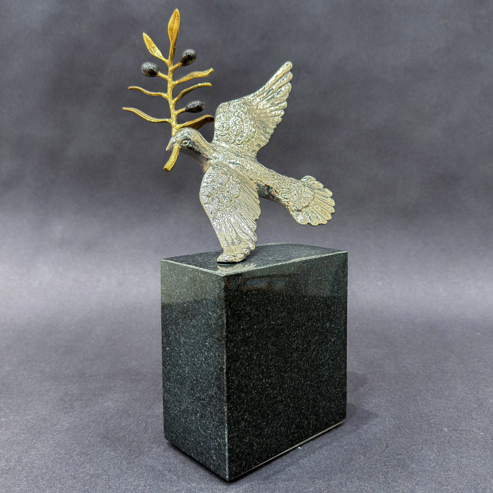 Michael Aram 13.5” H x 7.5” W Limited Edition Dove of Peace Sculpture Small Retired 173/: Artist: Michael Aram (b. 1963) American-Armenian Title: Limited Edition Dove of Peace Sculpture - Small (Retired) Medium: Nickelplate, Marble, & Goldplate Artwork Size: 13.5” H x 7.5” W x 
