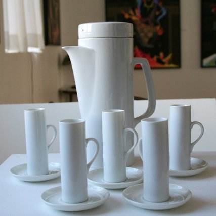 Lagardo Tackett Tasse cups, saucers and Espresso Coffee (1 of 5)