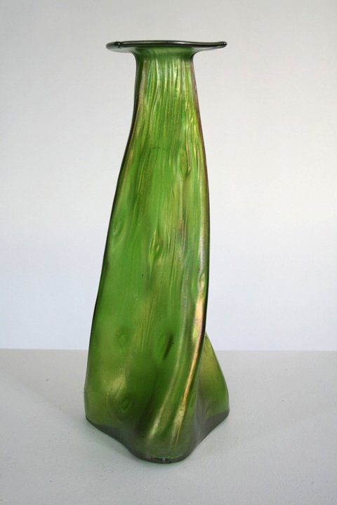 LOETZ 'RUSTICANA' 12.75 INCH ART GLASS VASE (1 of 7)