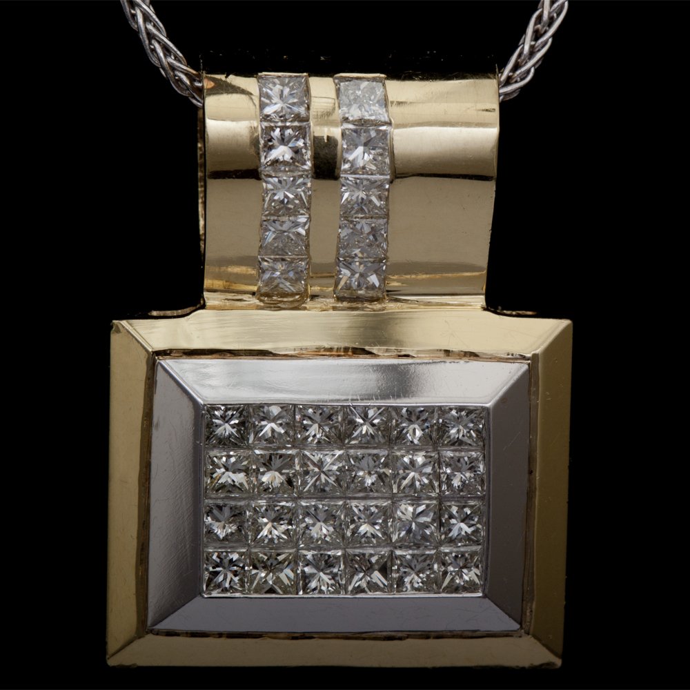 18K GOLD PENDANT W/ 3.08ct. FANCY DIA (1 of 3)