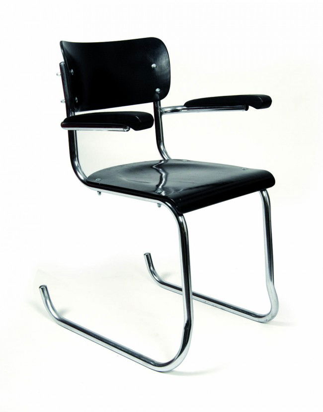 Bas van Pelt, Freischwinger, um 1938: Manufactured presumably by the steel tube furniture factory E.M.S., Overschie. Tubular steel, chromium plated, bolts, formed out seat and backrest from laminated wood, matt black stained, armrests fro