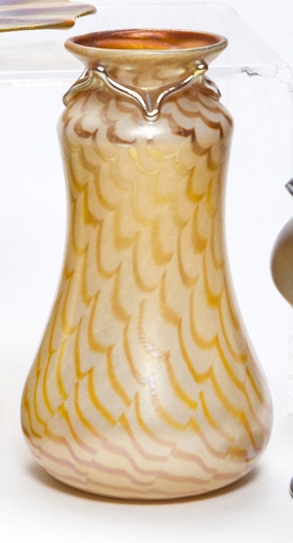 Kew Blas Vase (1 of 1)