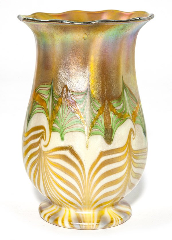 Quezal Vase (1 of 1)