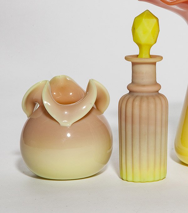 Two Mt. Washington Burmese items including a glossy (1 of 1)