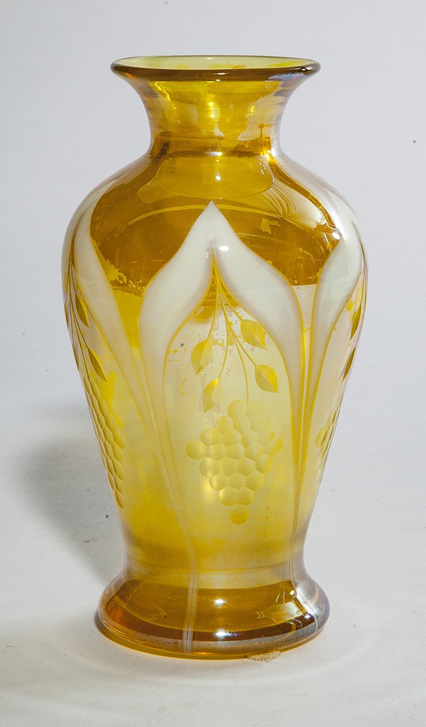 Durand cut glass vase, translucent yellow lustre body (1 of 2)