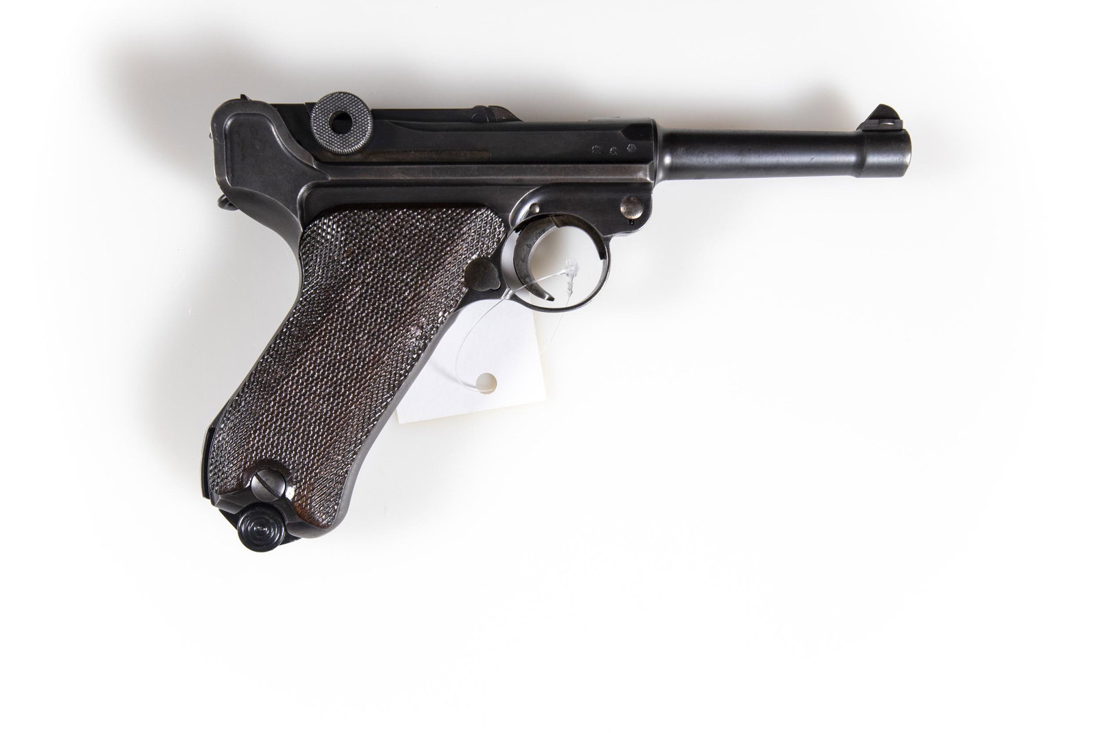MAUSER 1937 S/42 LUGER 9MM: Serial Number 7256. 1937 STAMP AND NAZI MARKINGS. NO RESERVE.Vandenbrook Galleries is holding a mostly (all but 6 guns) NO RESERVE auction featuring collectible and important guns and firearms that yo