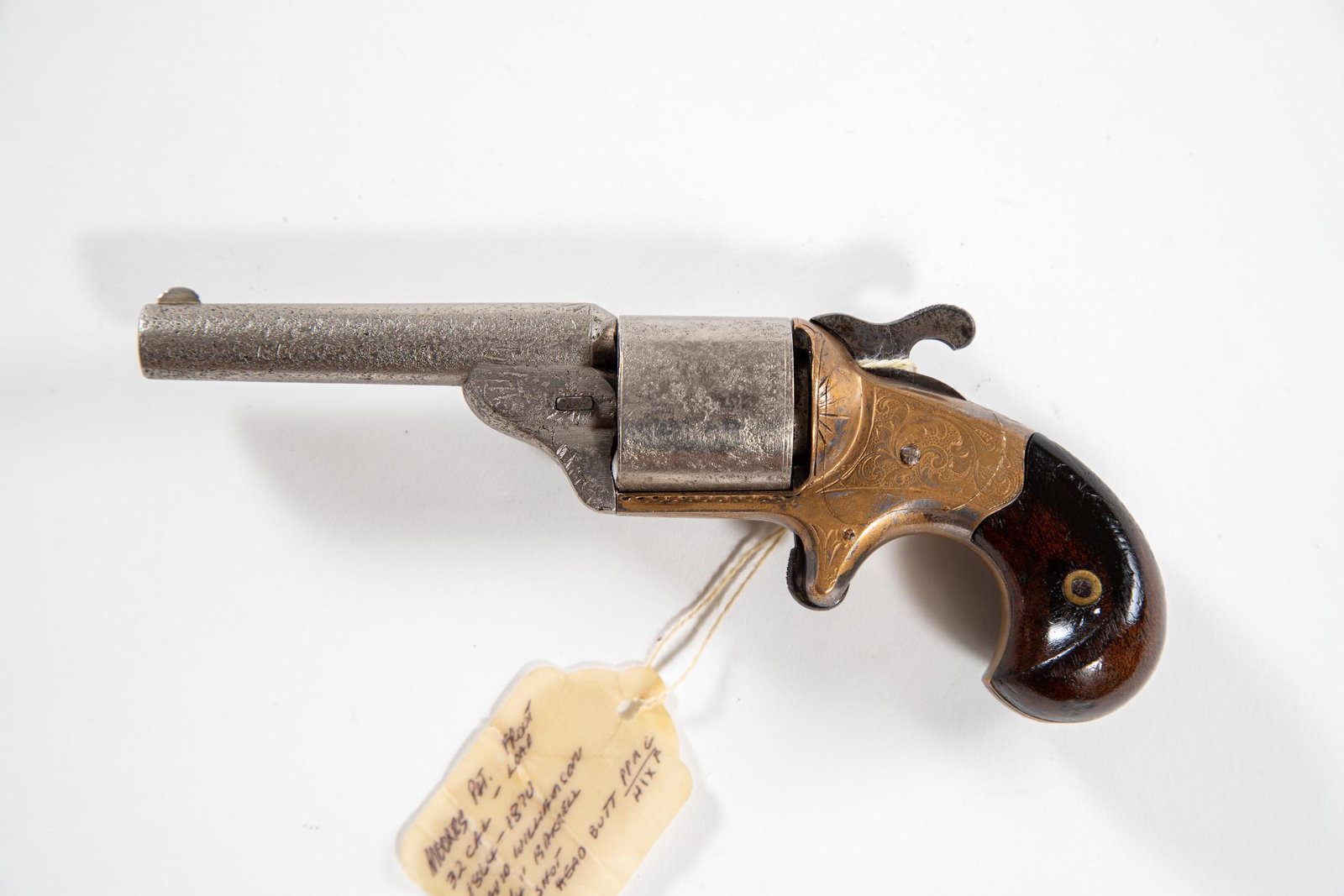 Moore's Front Loading Teat Fired .32: Moore's Patent Firearms Co. Front Loading Derringer. Teat Fired .32 Cal Six Shot Revolver. Bird's head butt. 3.25" barrel. Circa 1864-1870. NO RESERVE.