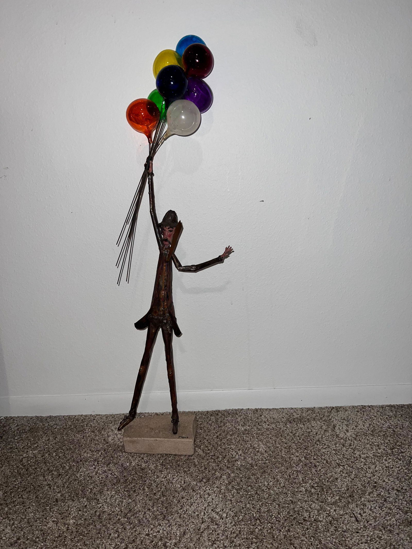 Jim Lewk Balloon Man (1 of 6)