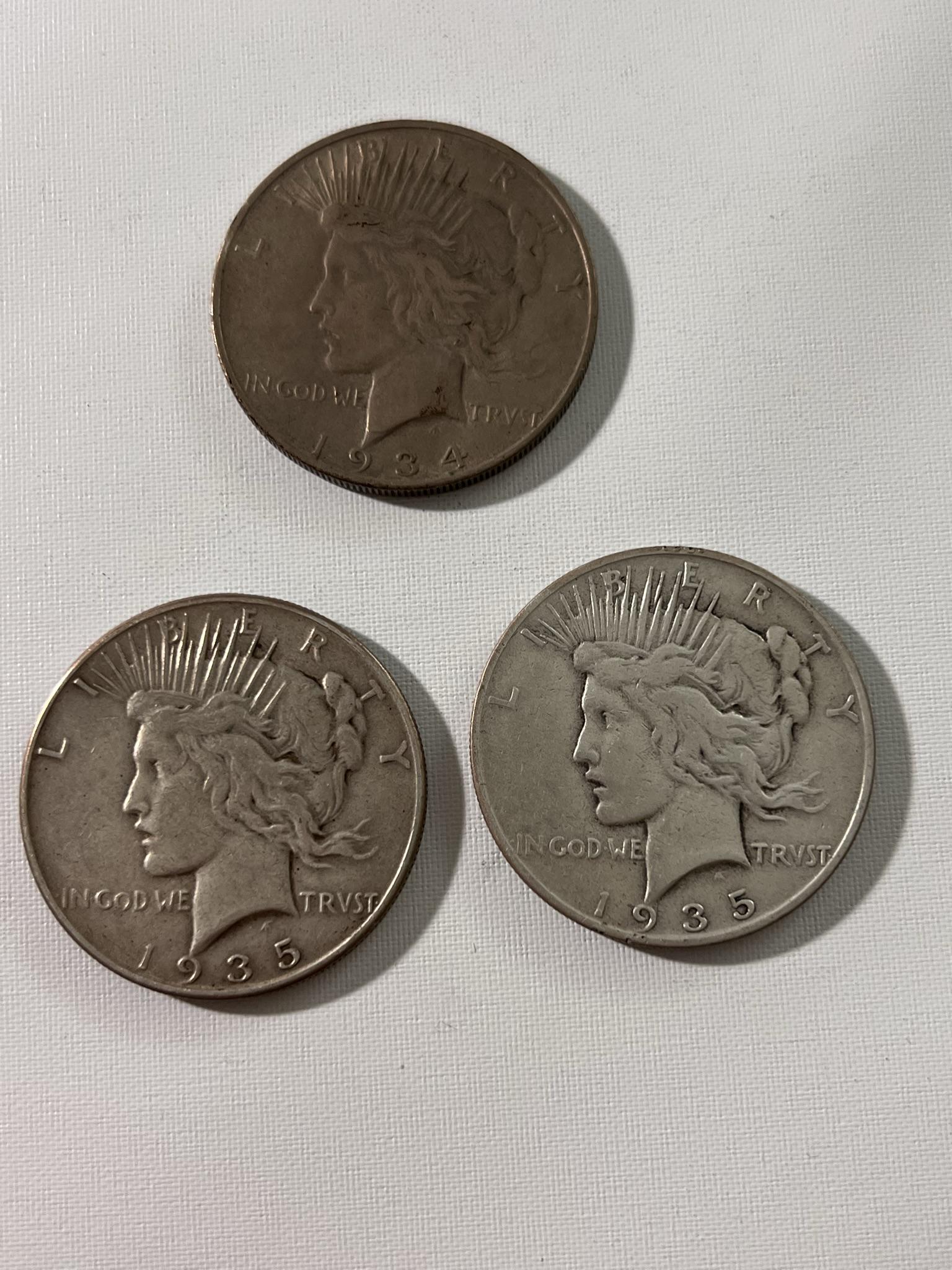 Lot of S Peace Silver dollars (1 of 7)