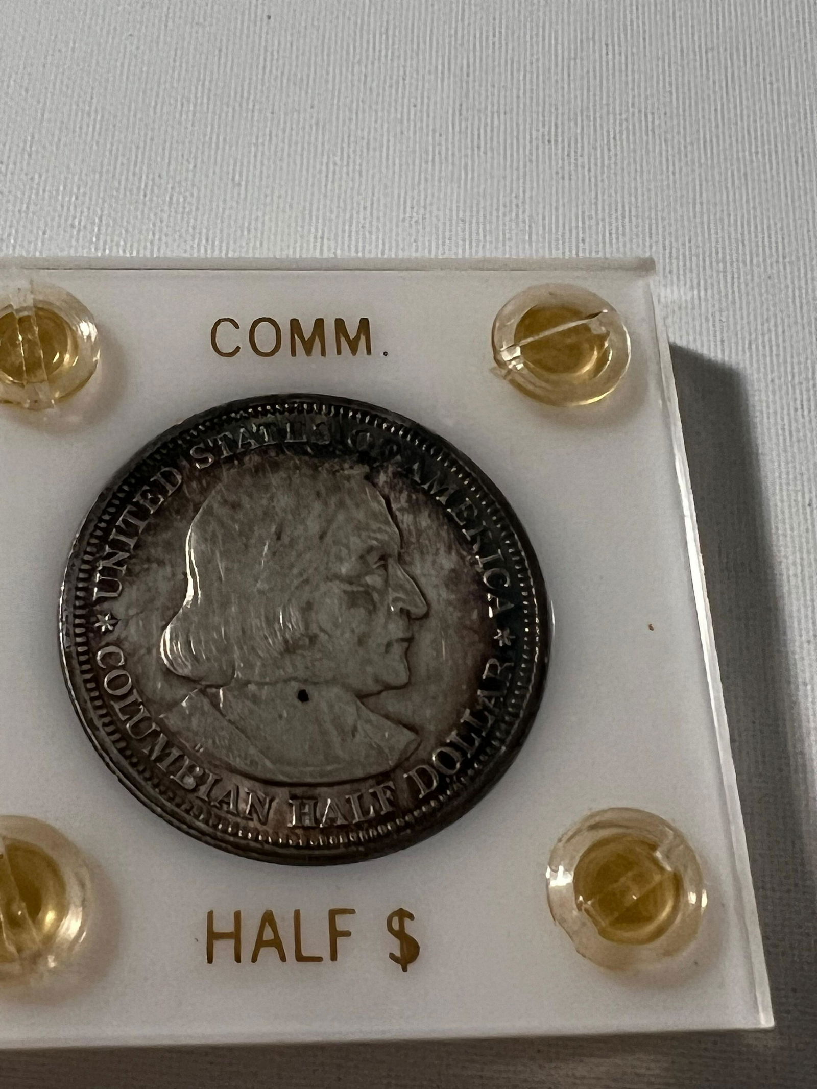 1892 Columbus Commerative Half Dollar (1 of 2)