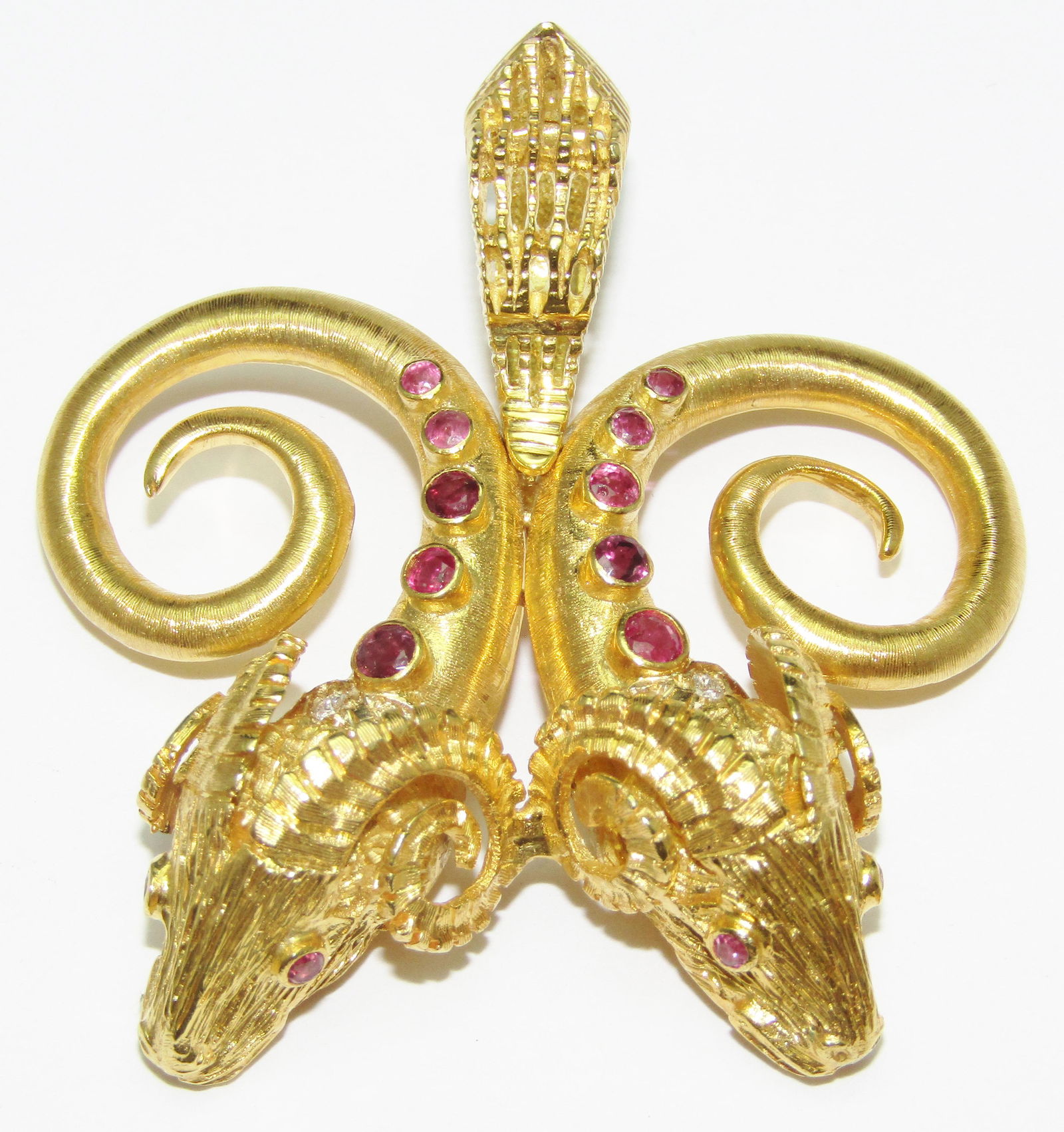 18Kt Gold Double Rams Head Pendant (1 of 1)