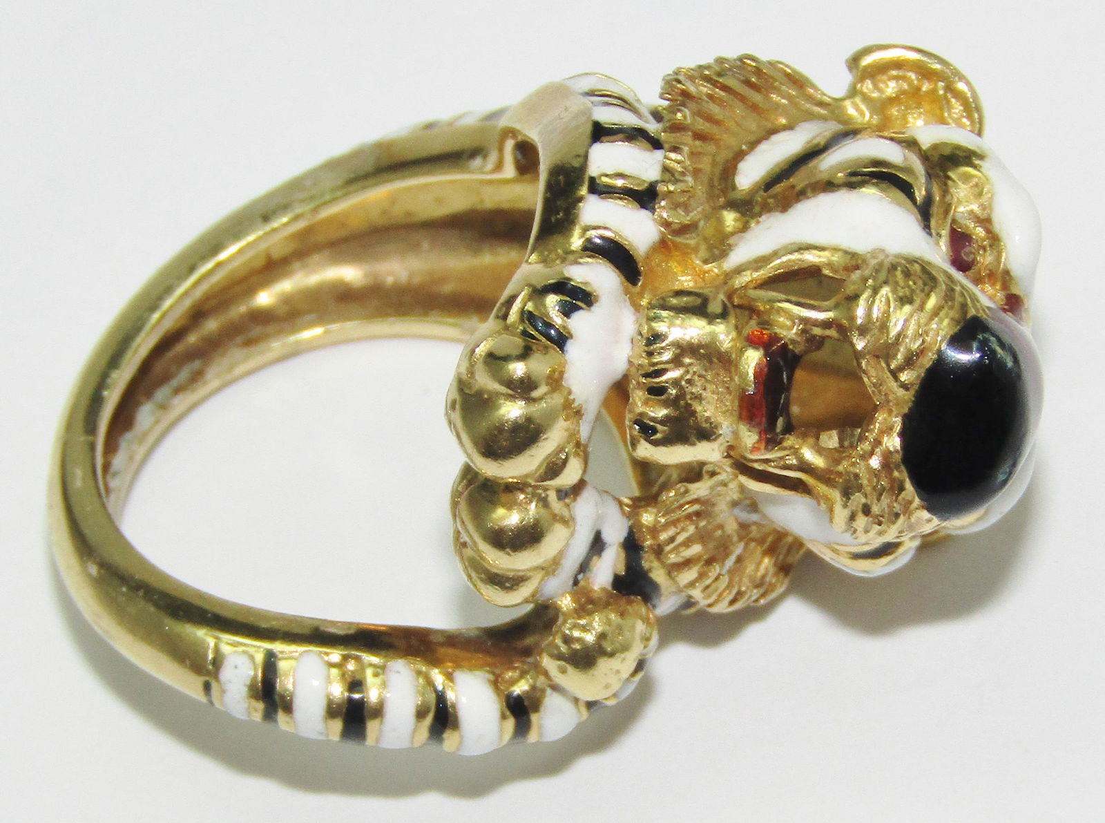 18Kt Gold and Enamel Tiger Ring (1 of 1)