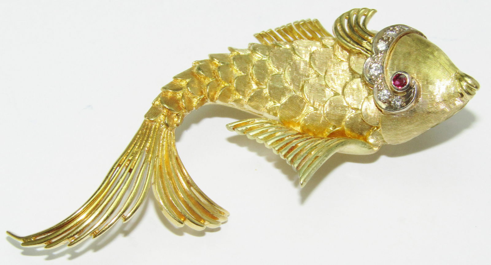 18Kt Gold Fish Pendant with Ruby and Diamonds (1 of 1)