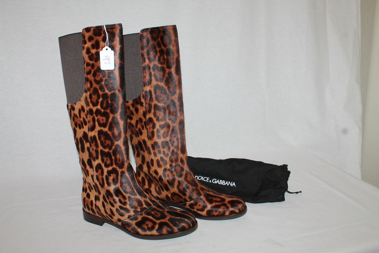 Dolce & Gabbana leopard print knee high boots (1 of 5)