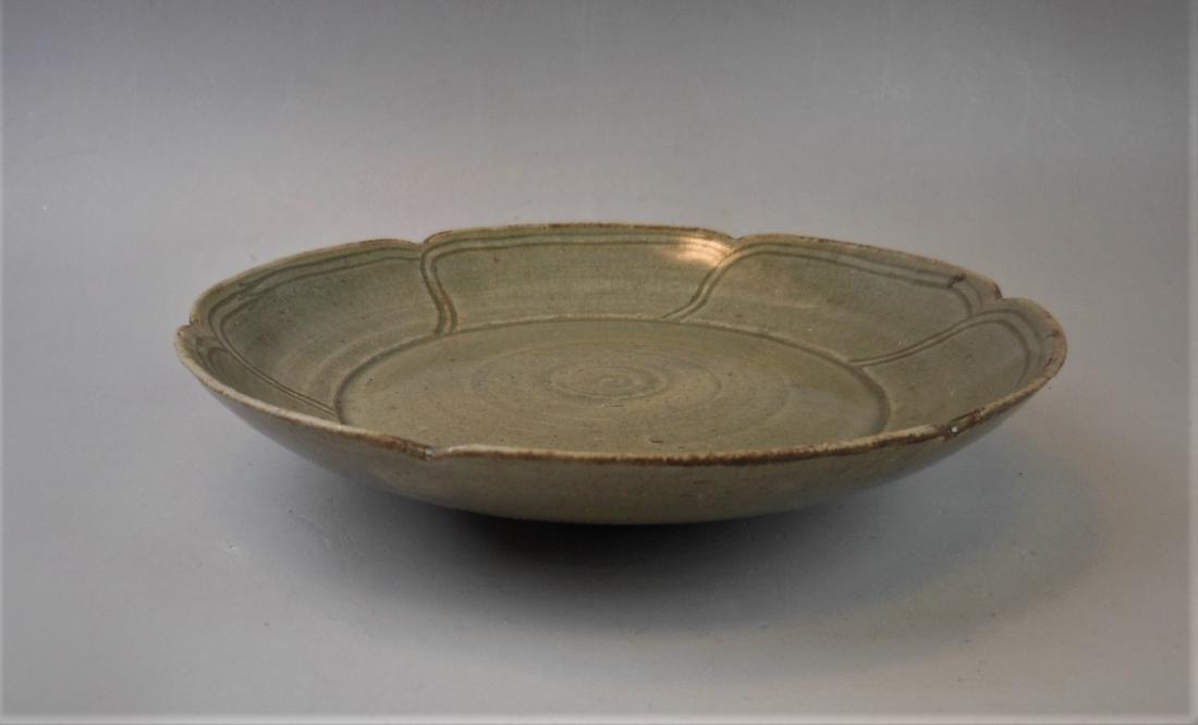 A Chinese Song style celadon porcelain plate (1 of 6)