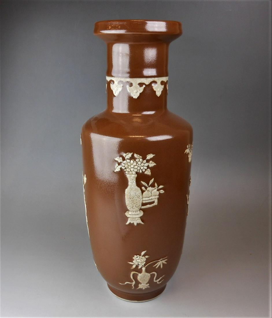 A Chinese Qing style brown glazed porcelain vase (1 of 8)