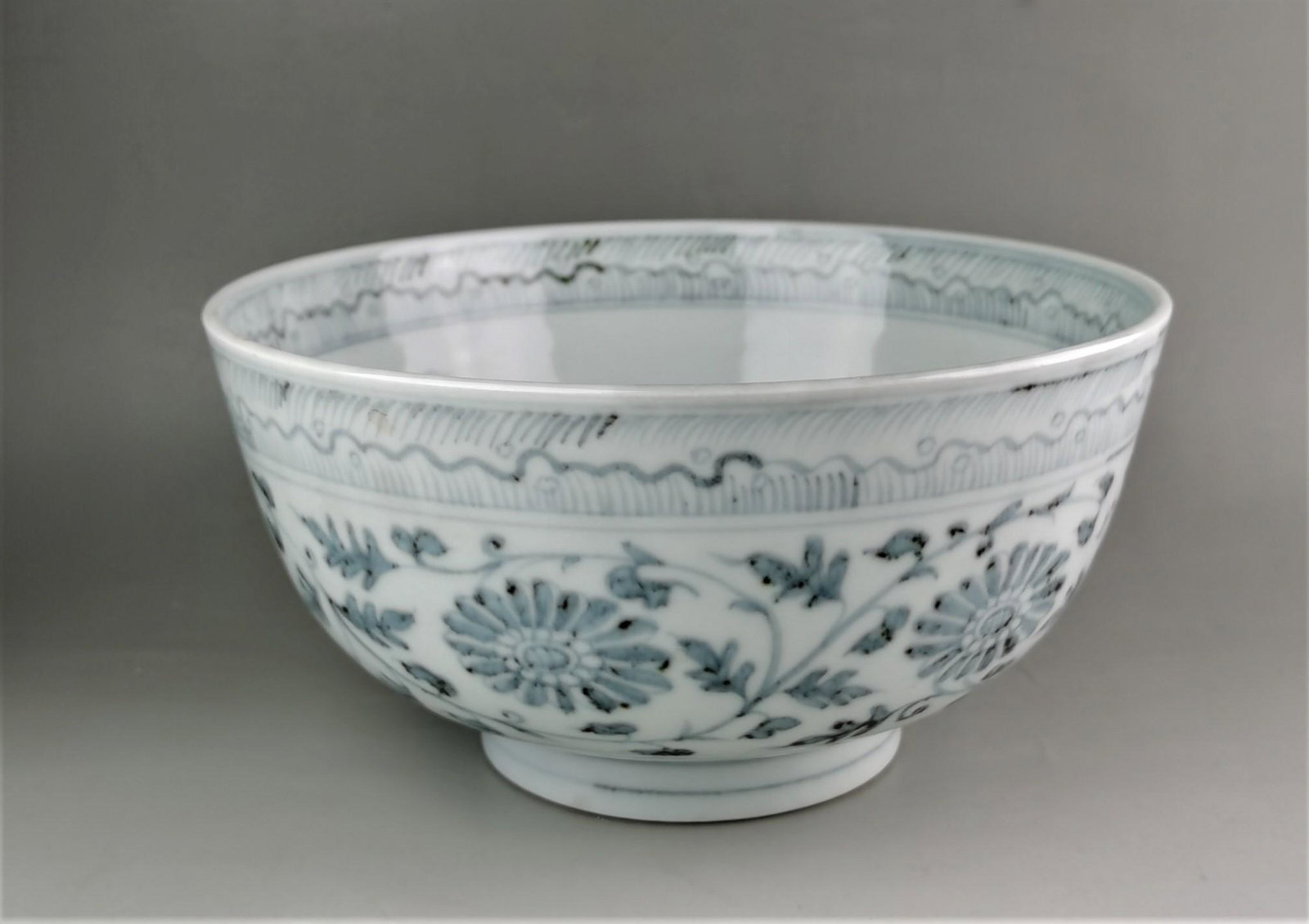 A Chinese early Ming style blue and white porcelain (1 of 8)