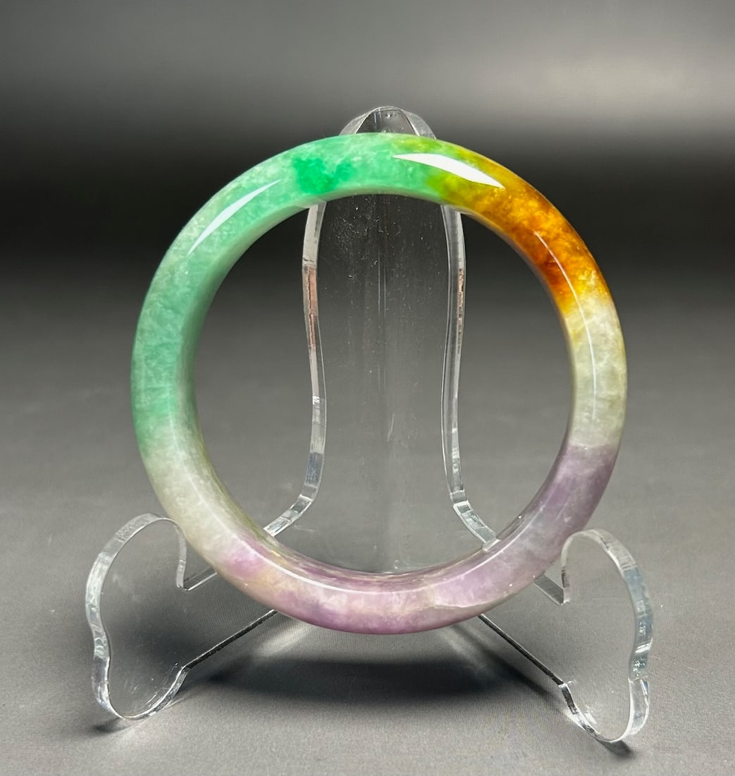 Chinese jadeite like bracelet (1 of 3)