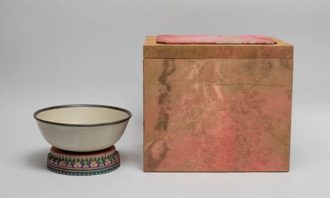 Chinese song dynasty Ding type white glazed double-sided carved lotus and fish porcelain bowl