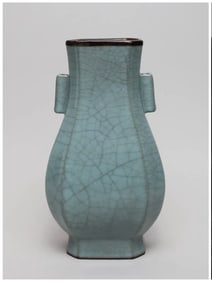 Chinese qing dynasty imitation guan-glazed porcelain vase