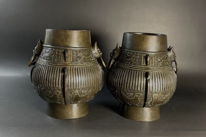 Pair Chinese late qing/republic bronze vase